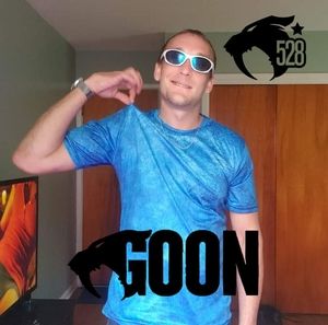 Meet your Posher, Clinton